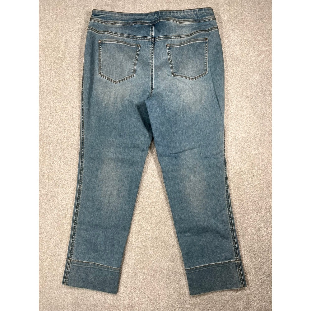 Chicos Medium Wash Blue Denim Pull On Ankle Pants Slim Comfort Stretch Size 2 - Picture 10 of 11